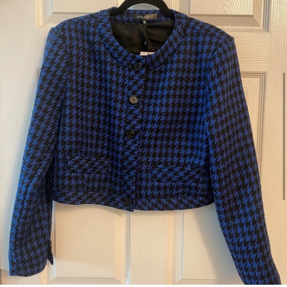 SET! NWT- DYNAMITE Shauna Cropped Button Blazer and Skirt - Picture 14 of 15